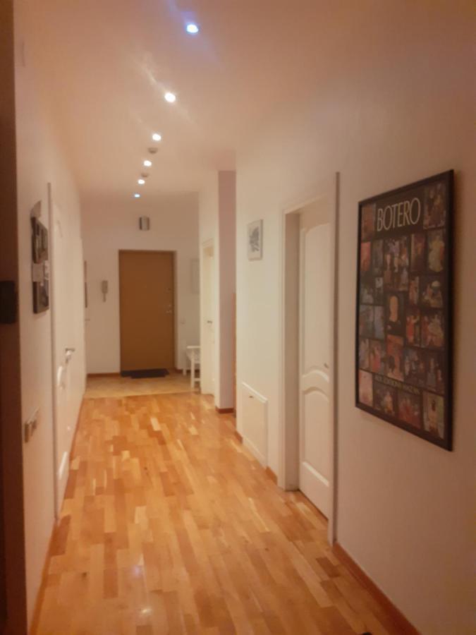 Luxury Apartment In Skyscraper Vilna Exterior foto