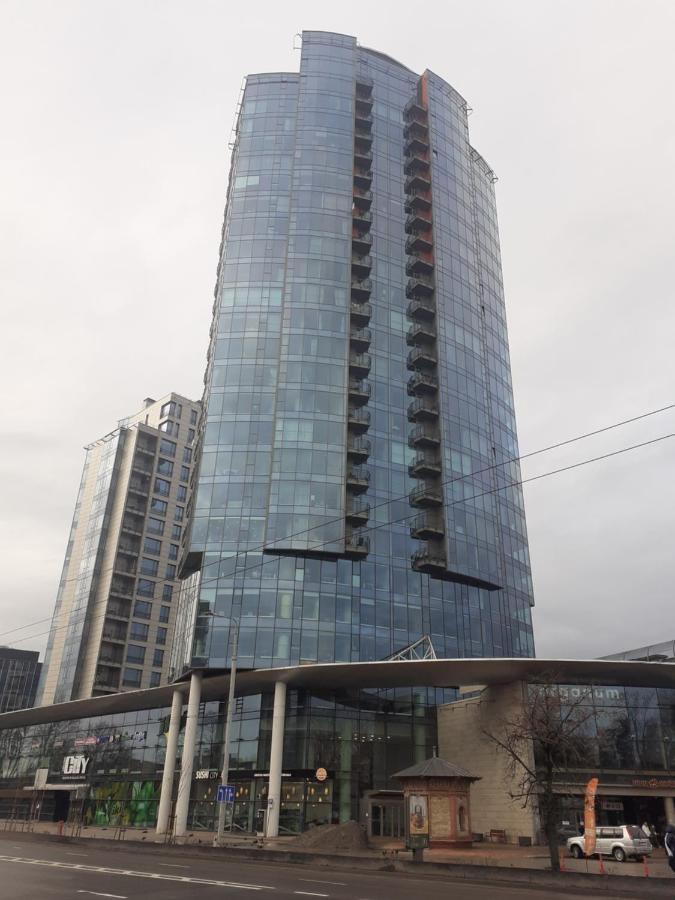 Luxury Apartment In Skyscraper Vilna Exterior foto