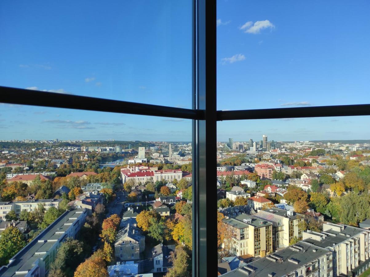 Luxury Apartment In Skyscraper Vilna Exterior foto