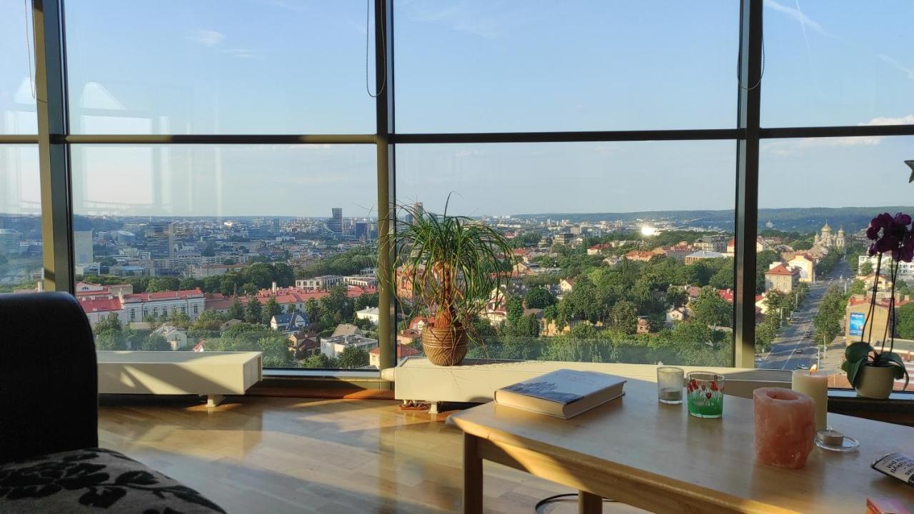 Luxury Apartment In Skyscraper Vilna Exterior foto
